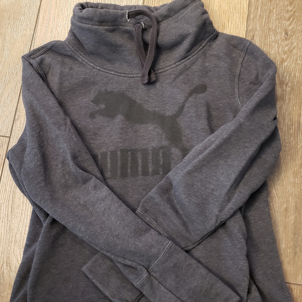 Puma sweatshirt